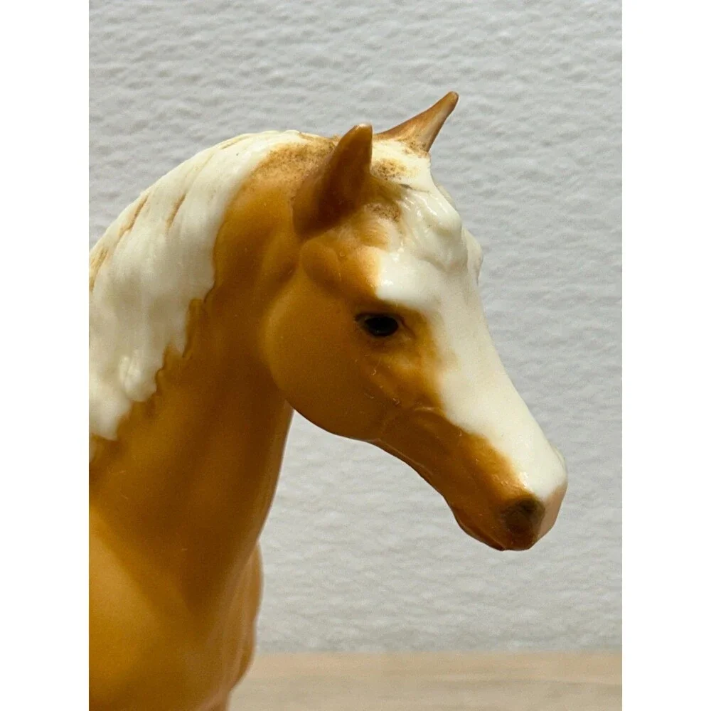 Vintage Breyer 1982 Family Mare Model # 5 Plastic Horse Mold